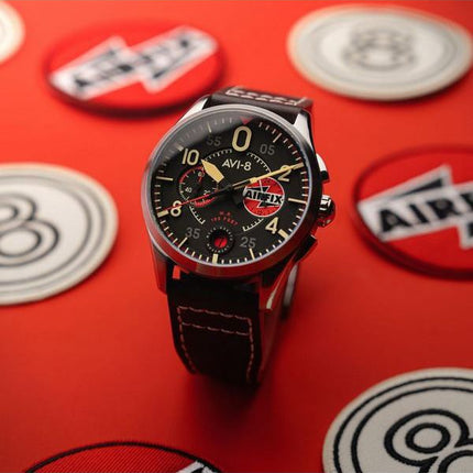 AVI-8 Spitfire Lock Cronógrafo Airfix Edition Raven Black Dial Quartz AV-4089-09 Reloj para hombre