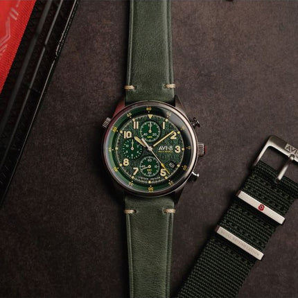 AVI-8 Flyboy Royal British Legion Tri-Service Cronógrafo Edición limitada Líneas Marlborough Esfera verde Cuarzo AV-4102-RBL-03