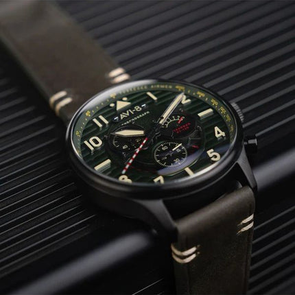 AVI-8 Flyboy Spirit Of Tuskegee Reloj cronógrafo de edición limitada Roberts con esfera verde de cuarzo AV-4109-04 para hombre c