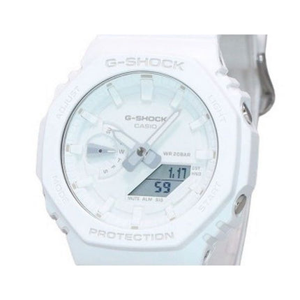 Reloj Casio G-Shock tono sobre tono analógico digital con correa de resina y esfera blanca de cuarzo GA-2100-7A7 para hombre