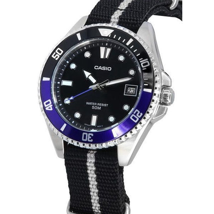 Reloj Casio MDV-10C-1A2 de cuarzo con esfera negra y correa de tela analógica estándar para hombre