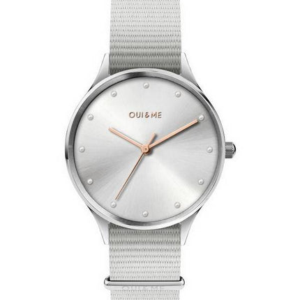 Oui &  Me Petite Bichette Silver Sunray Dial Nylon Correa de cuarzo ME010202 Reloj para mujer