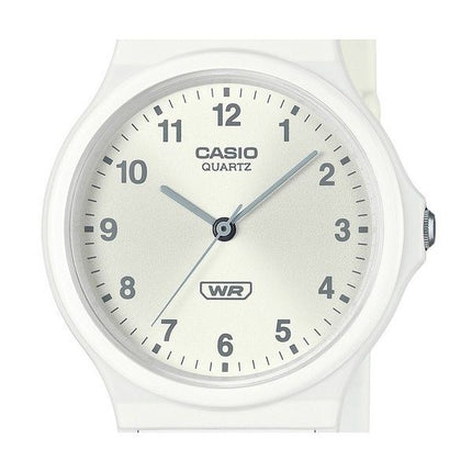 Reloj analógico Casio POP de cuarzo con correa de resina de base biológica y esfera plateada MQ-24B-7B unisex