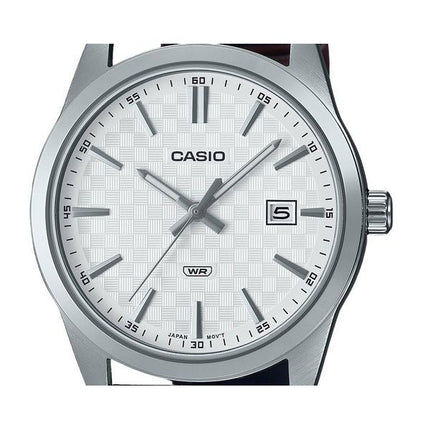 Reloj Casio MTP-VD03L-5A de cuarzo con esfera blanca y correa de cuero analógica estándar para hombre