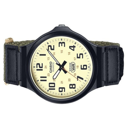 Reloj Casio MW-240B-3BV de cuarzo con esfera beige y correa de tela analógica estándar para hombre