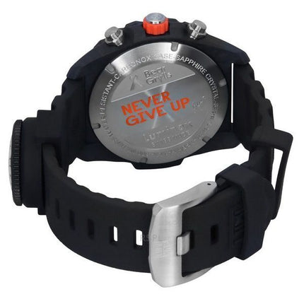 Reloj de buceo Luminox Bear Grylls Survival Master con correa de caucho y esfera plateada de cuarzo XB.3748 300M para hombre