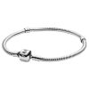 Pulsera con dijes icónicos de plata esterlina Pandora Moment 590702HV-16 para mujer