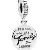 Charm colgante de esmalte negro Friends Are Family de Pandora 798124EN16 para mujer