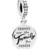 Charm colgante de esmalte negro Friends Are Family de Pandora 798124EN16 para mujer