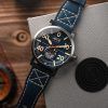 Reloj para hombre AVI-8 Dambuster Chadwick Meca-Quartz con correa de piel azul cobalto y esfera azul AV-4113-01